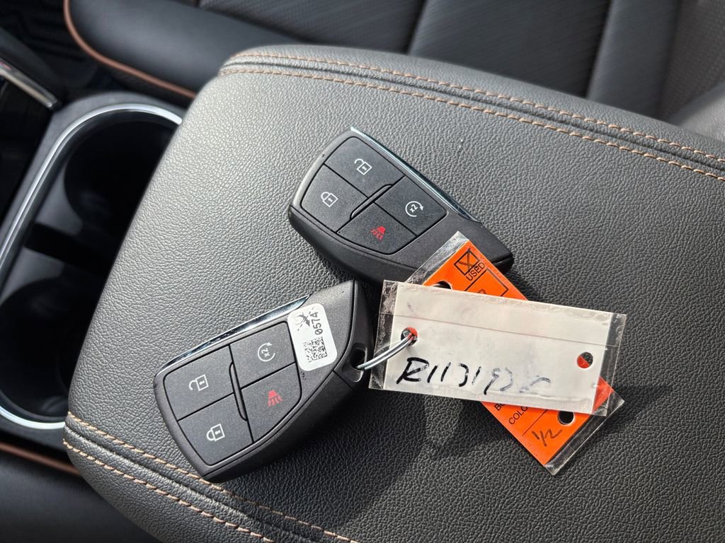 Used 2024 GMC Canyon AT4 w/ AT4 Premium Package AWD/4WD image 33