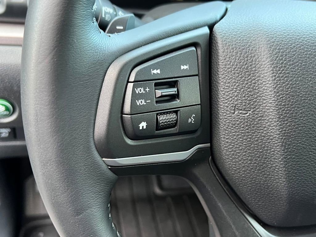 Used 2024 Honda Ridgeline Sport image 22