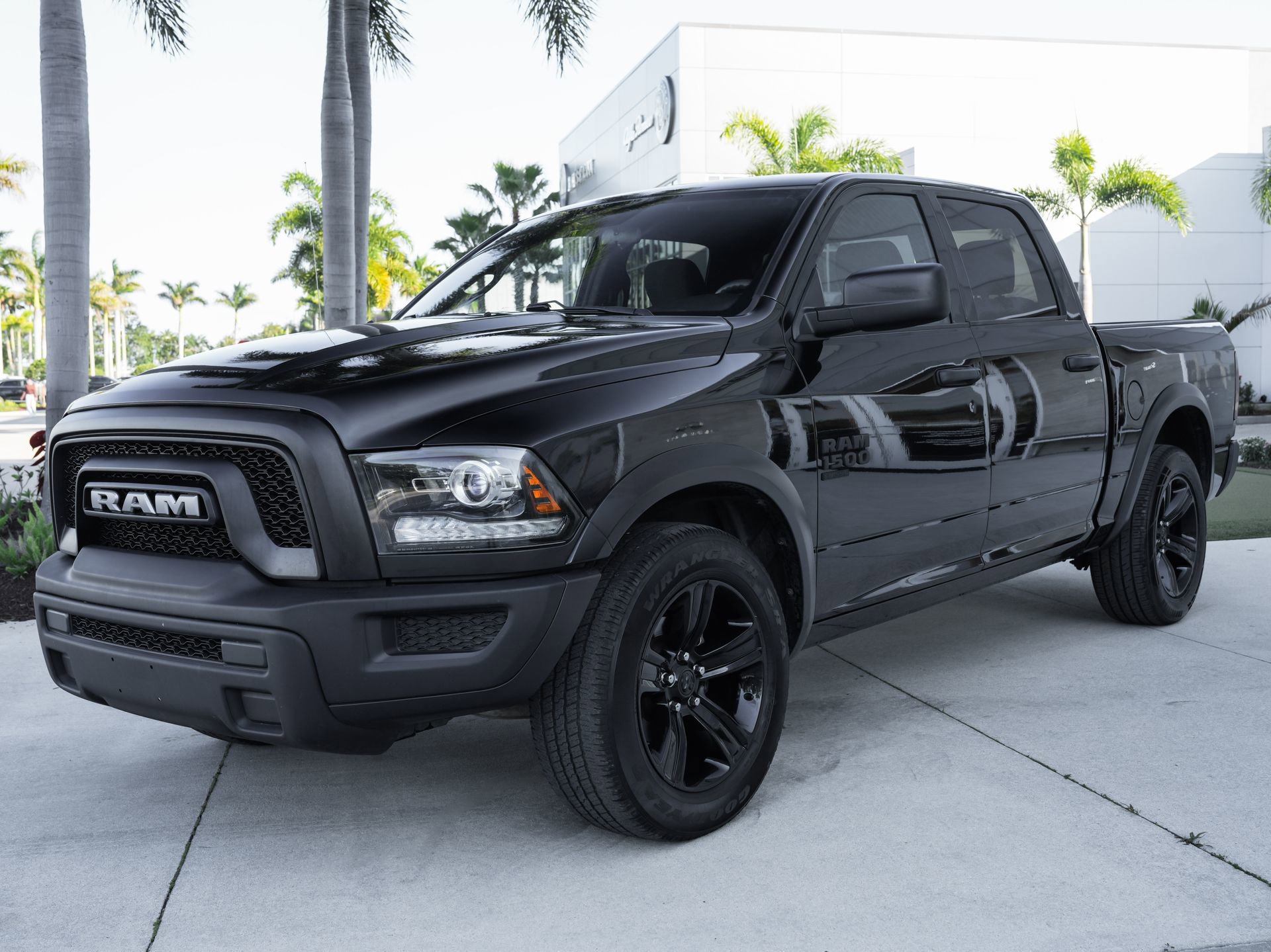 Used 2024 RAM 1500 Classic Warlock RWD image 5
