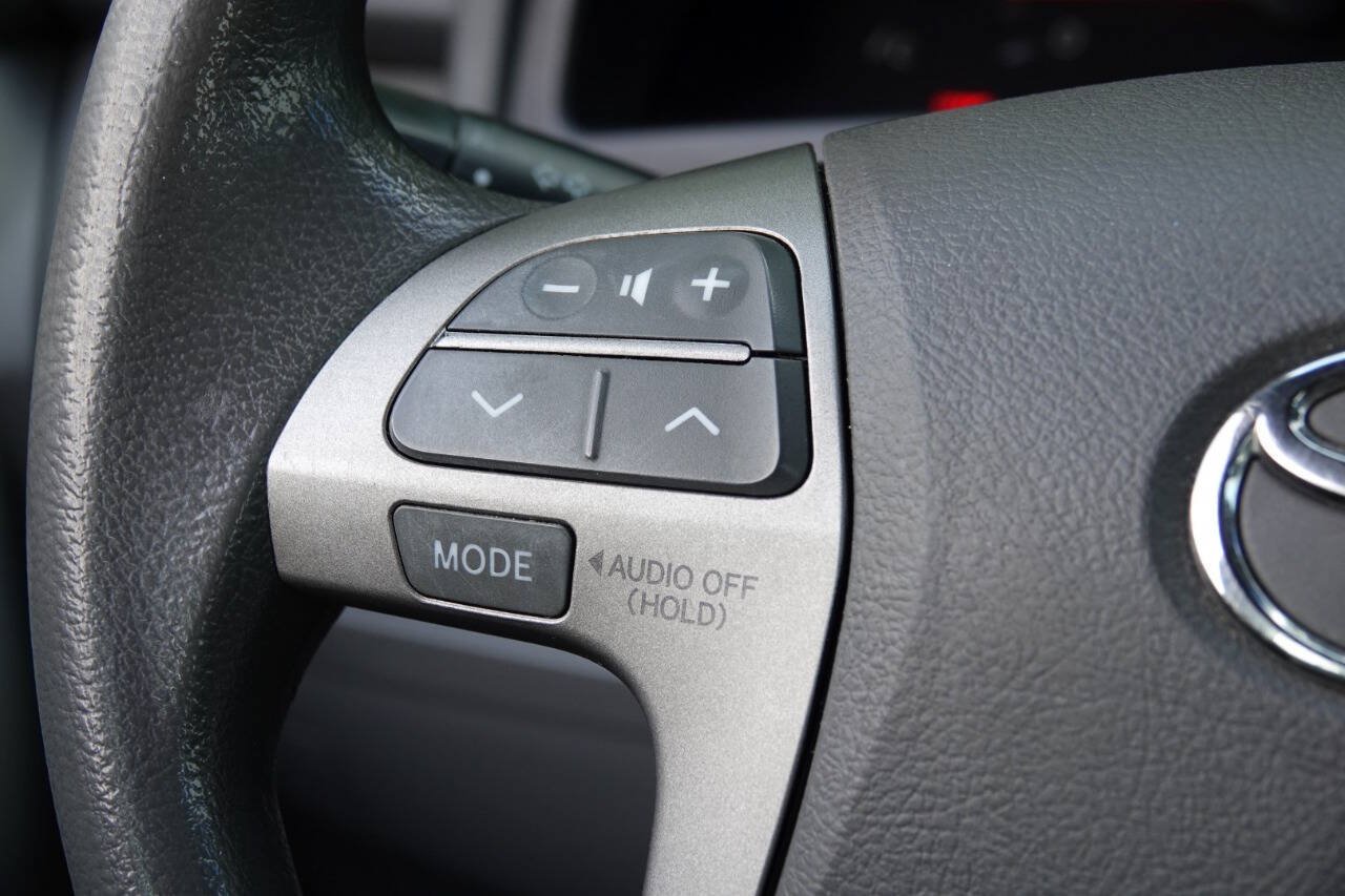 Used 2008 Toyota Camry FWD image 70