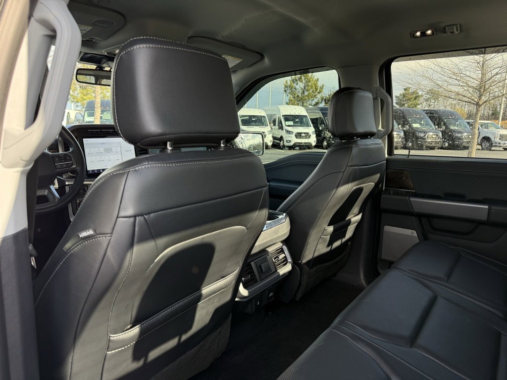 Used 2023 Ford F150 Lariat w/ Trailer Tow Package image 25