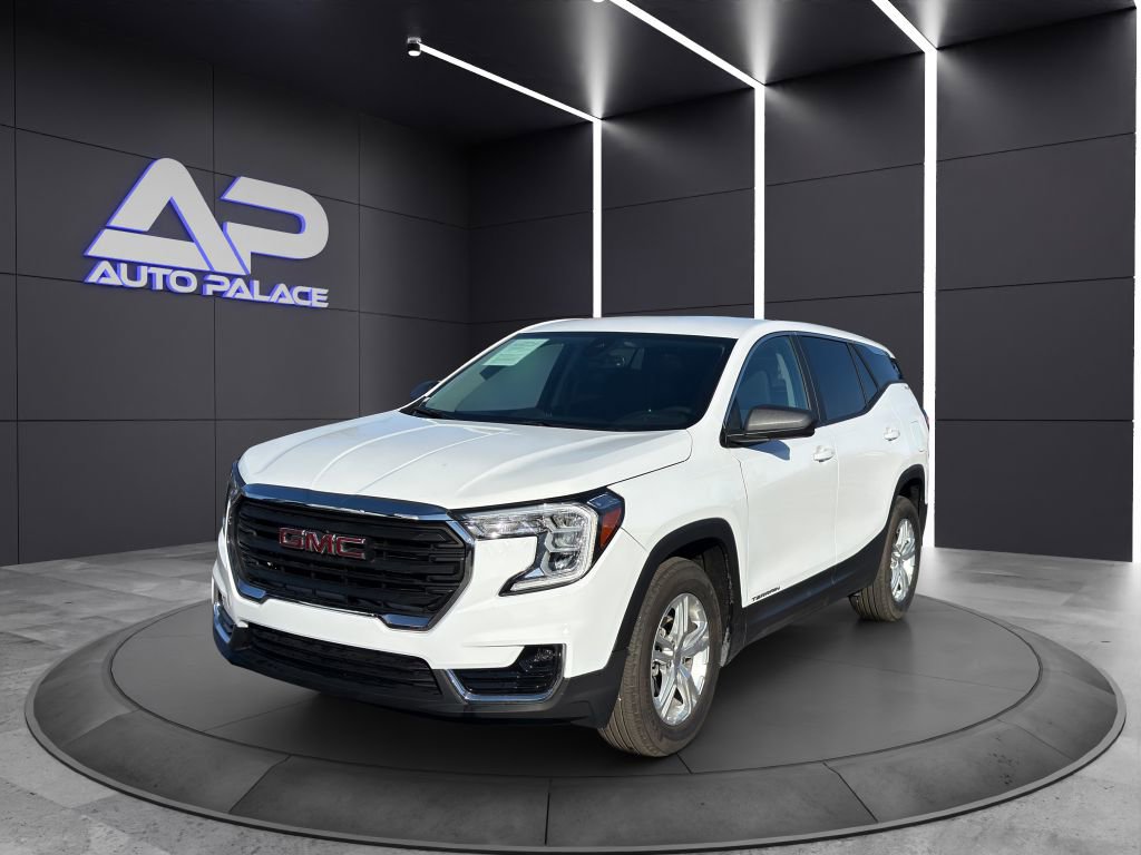 Used 2024 GMC Terrain SLE
