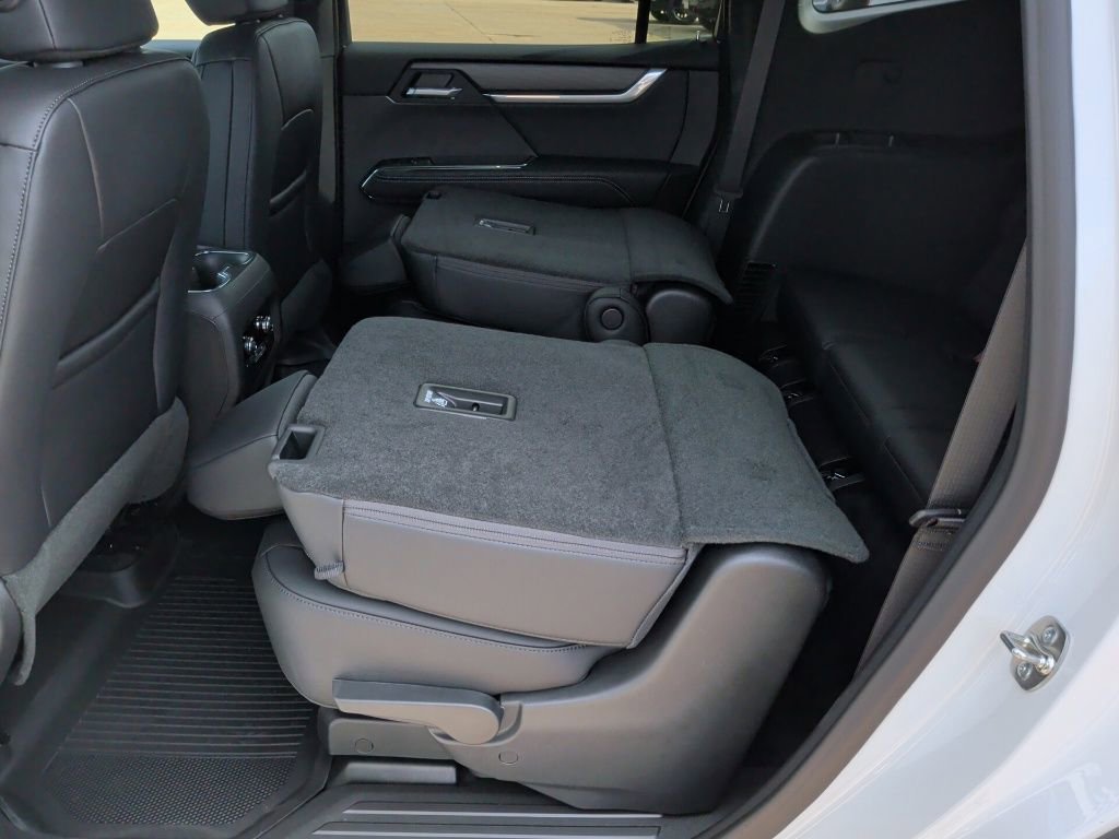 New 2026 GMC Acadia Elevation w/ Black Edition image 38