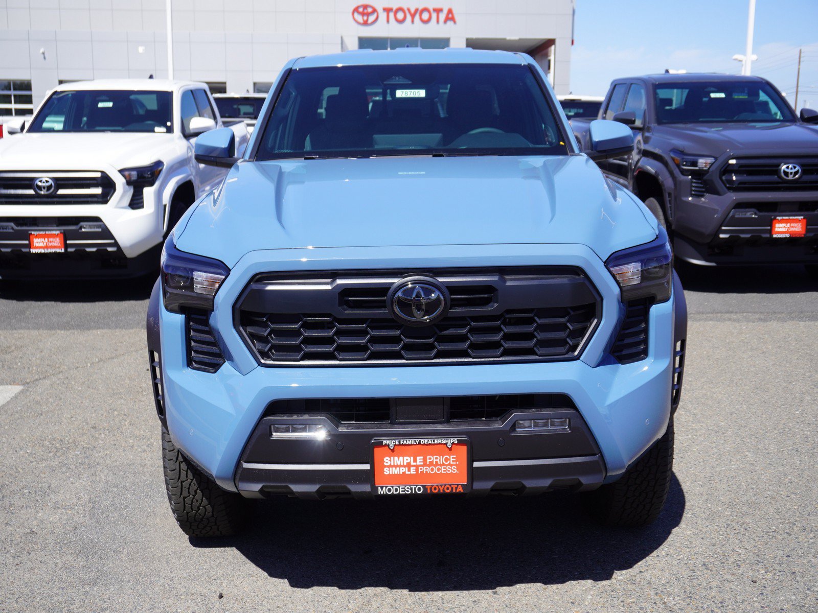 New 2026 Toyota Tacoma TRD Off-Road w/ TRD Off Road Upgrade Package AWD/4WD image 6