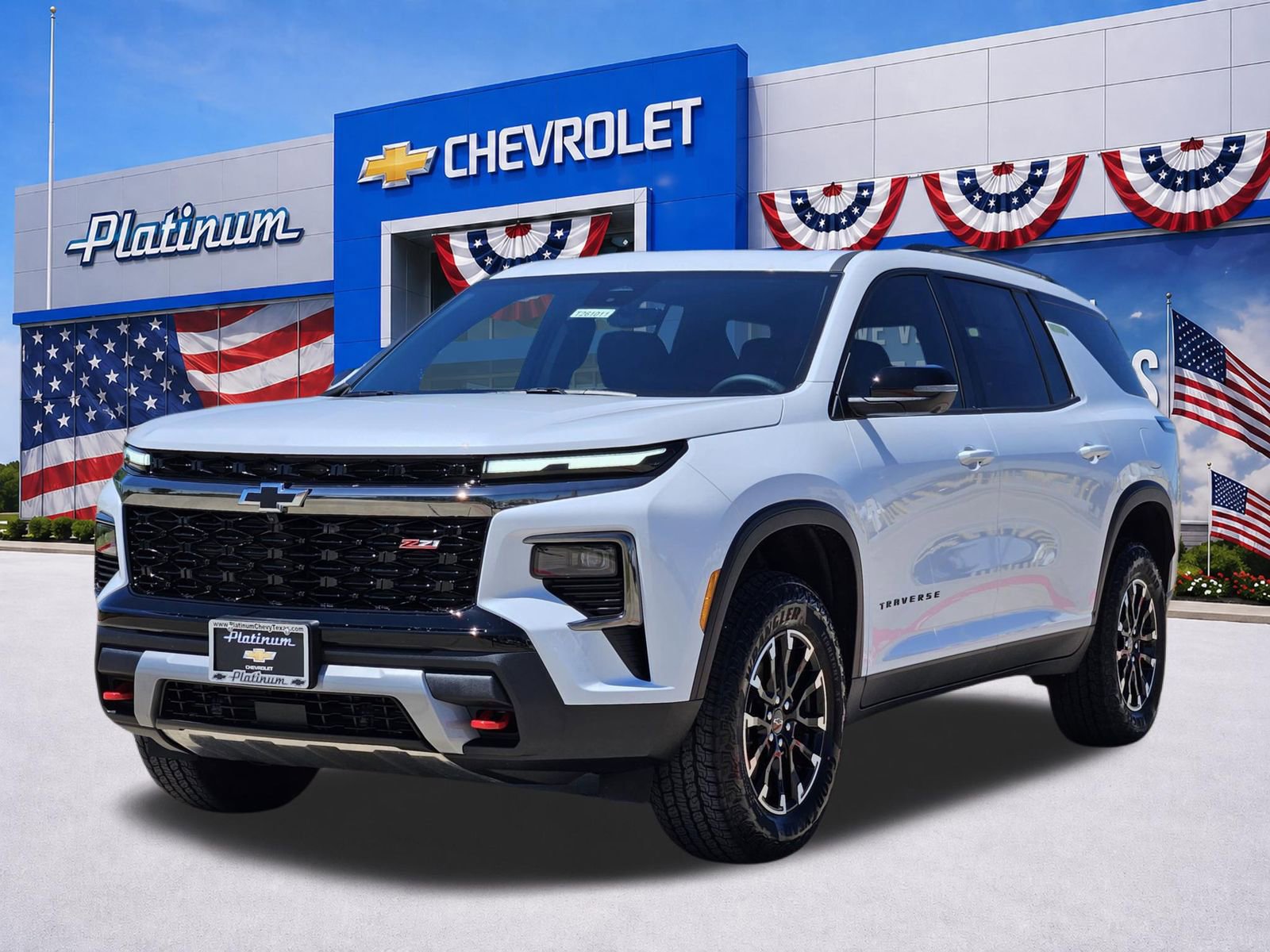 New 2026 Chevrolet Traverse Z71 w/ Driver Confidence Package AWD/4WD image 2