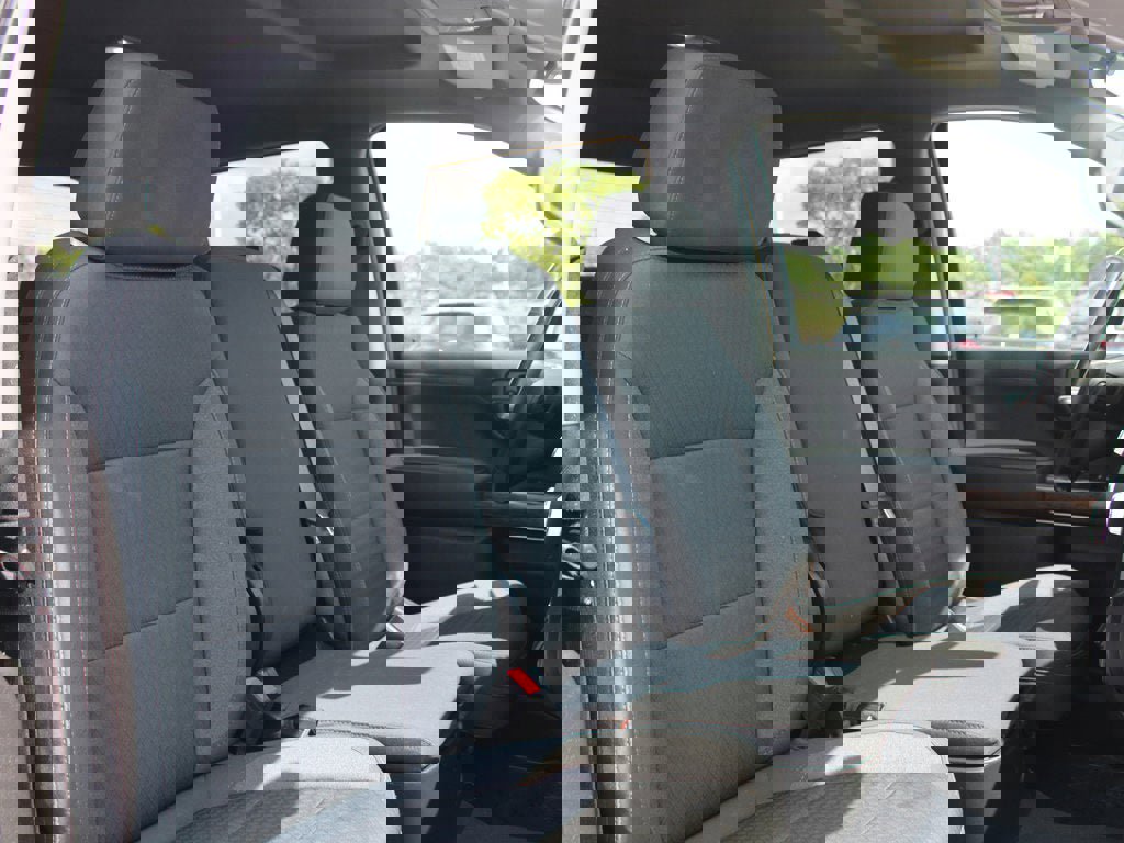 Used 2020 GMC Sierra 1500 Elevation w/ Elevation Value Package image 20