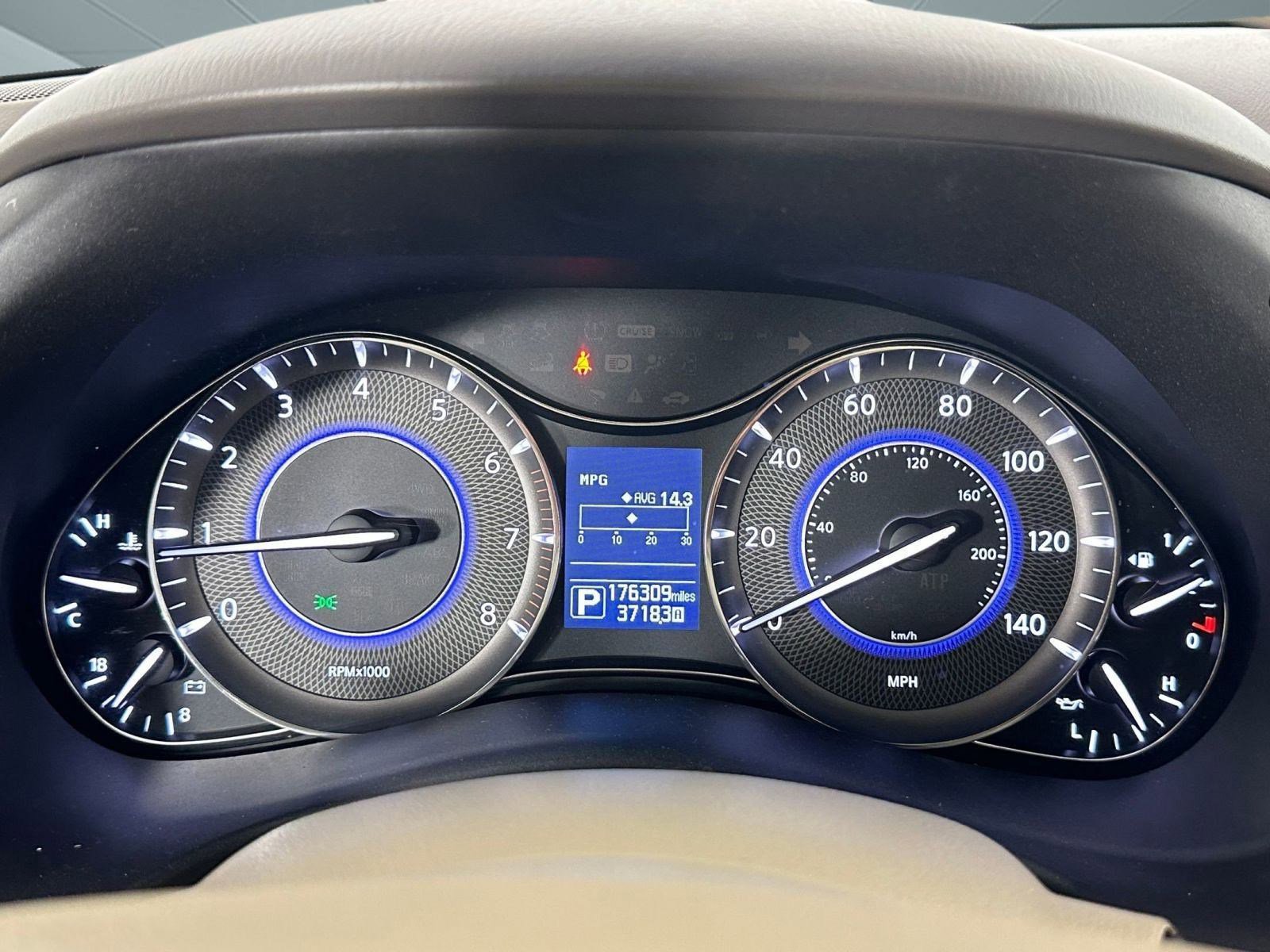 Used 2014 INFINITI QX80 2WD w/ Deluxe Touring Package image 19