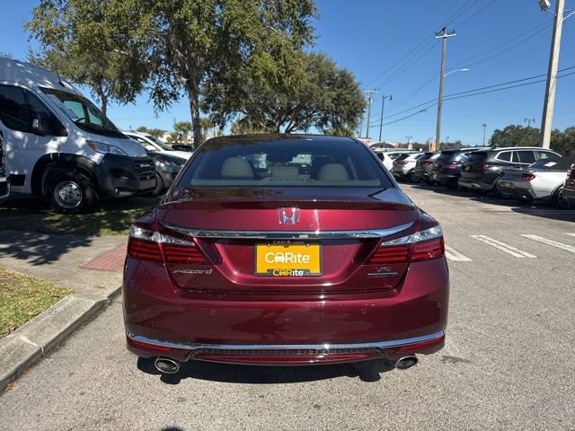 Used 2017 Honda Accord Touring image 6