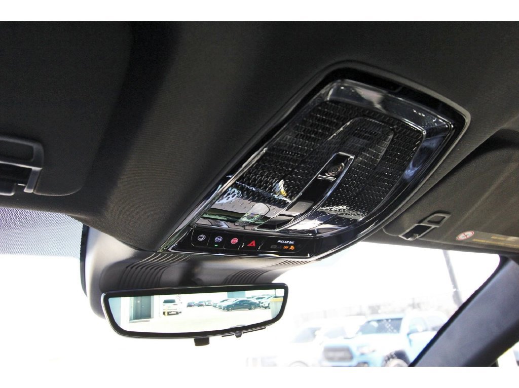 New 2027 Cadillac Vistiq Luxury AWD/4WD image 22