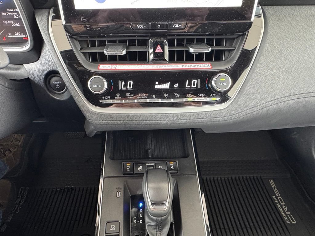 Used 2026 Toyota Corolla Cross AWD Hybrid w/ Convenience Package image 30