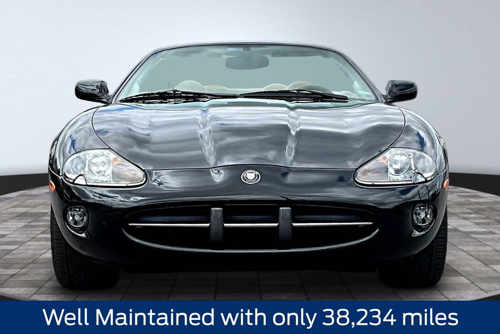 Used 1998 Jaguar XK8 Convertible RWD image 2