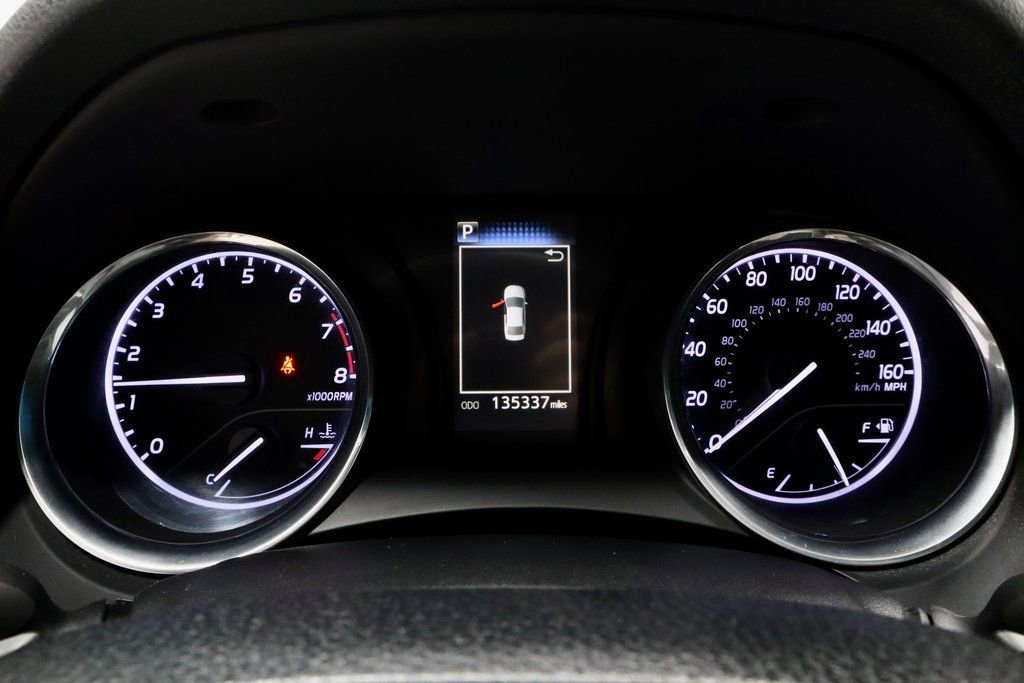 Used 2018 Toyota Camry SE image 29