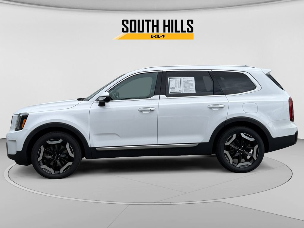 Certified 2023 Kia Telluride S AWD/4WD image 2
