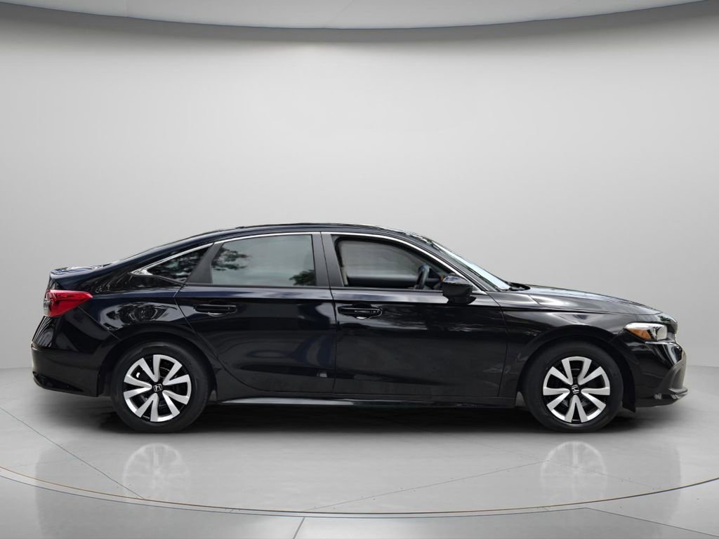 Used 2024 Honda Civic LX image 3