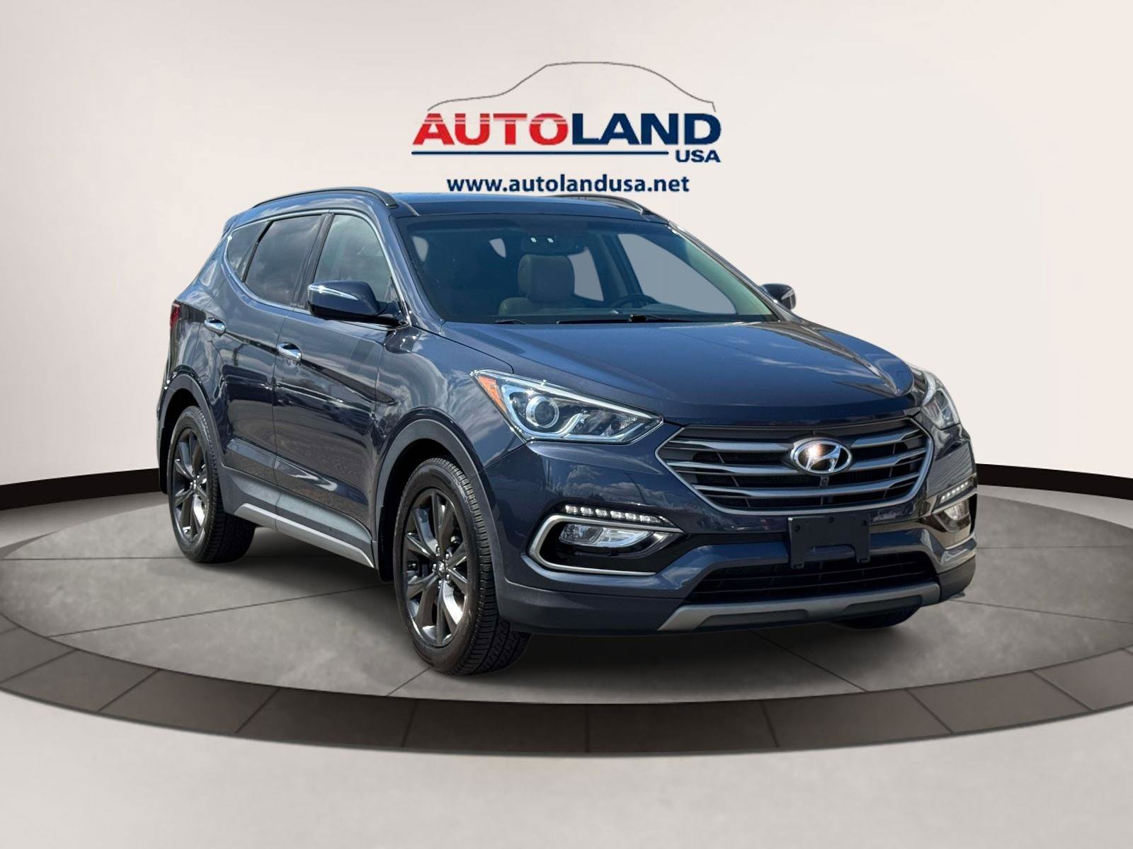 Used 2017 Hyundai Santa Fe Sport w/ Cargo Package AWD/4WD image 2