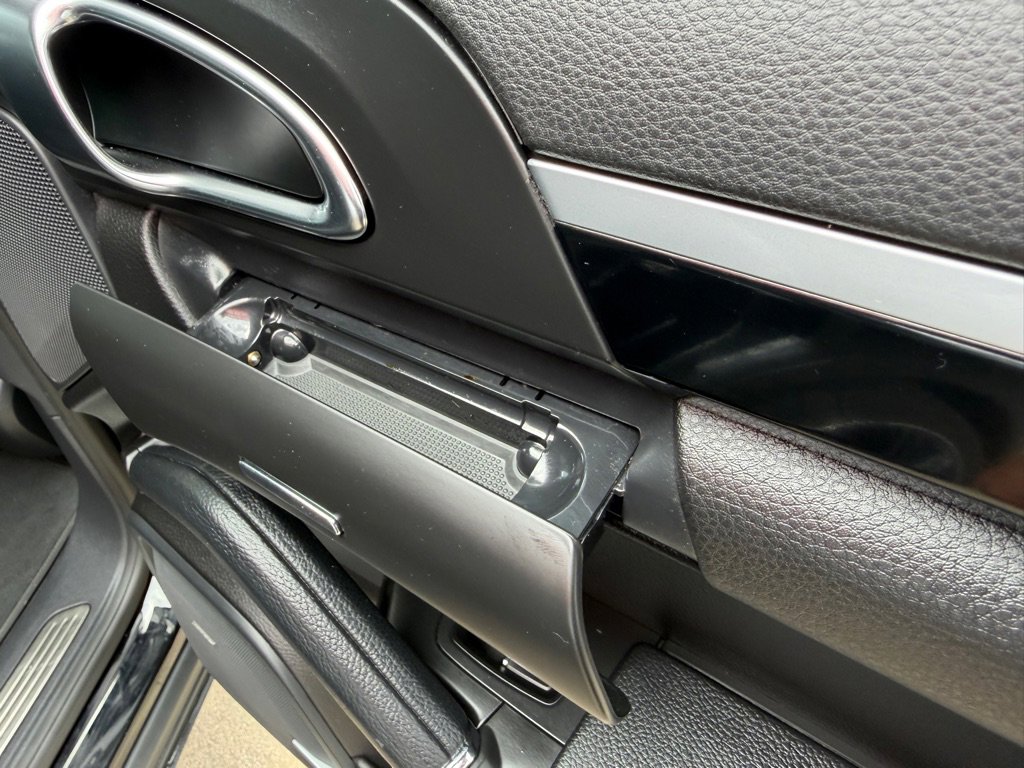 Used 2014 Porsche Cayenne S AWD/4WD image 37