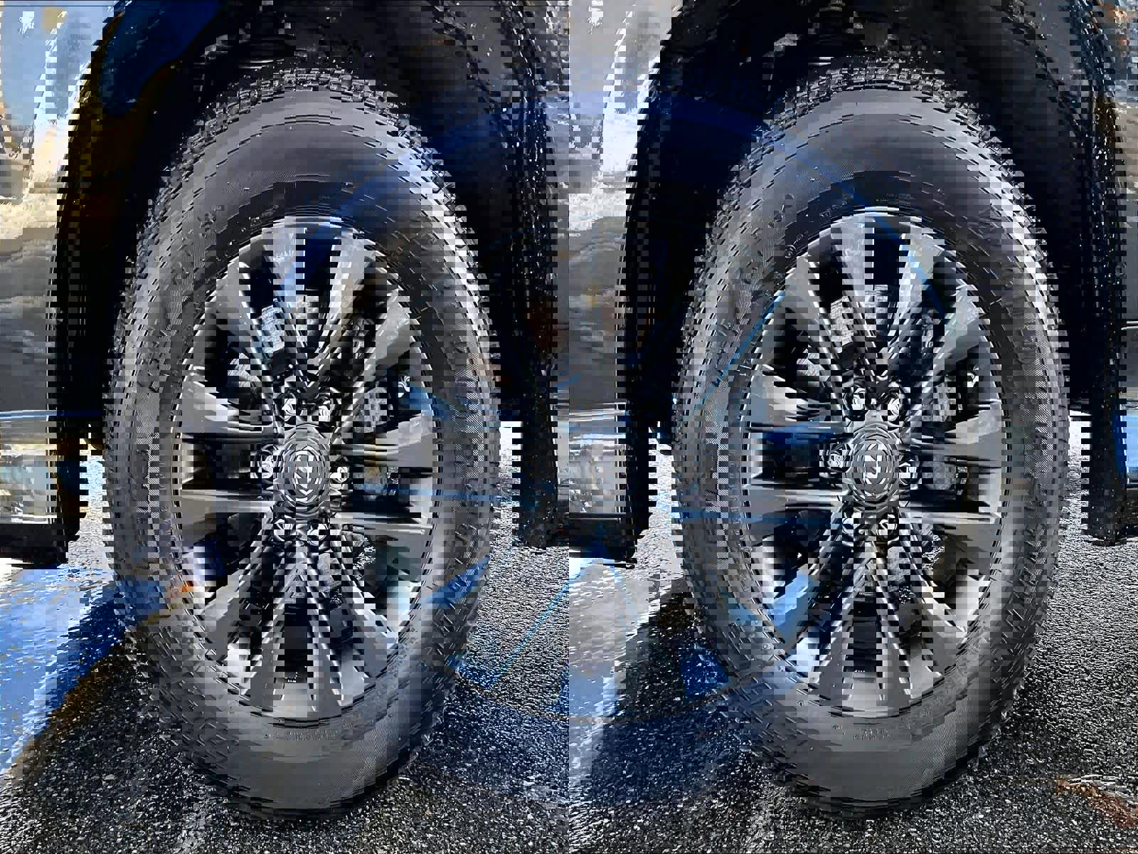 Used 2023 Lexus GX 460 Premium w/ Premium Package image 7