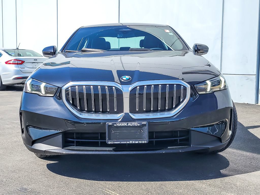 Used 2024 BMW 530i xDrive w/ M Sport Package image 4