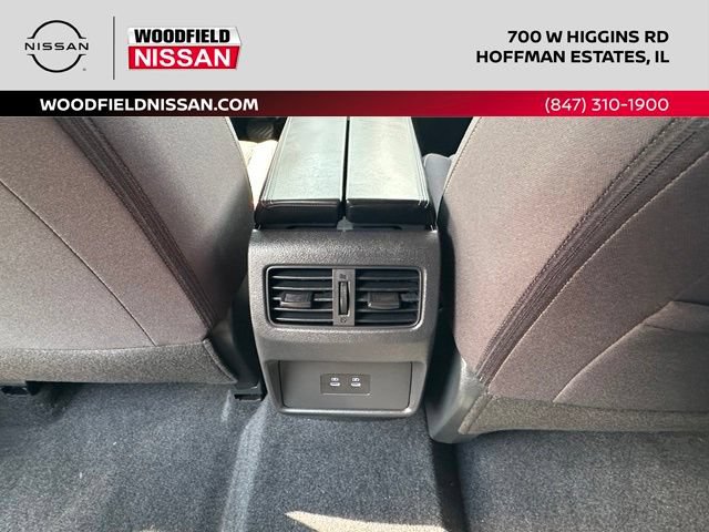 Certified 2026 Nissan Rogue SV AWD/4WD image 28