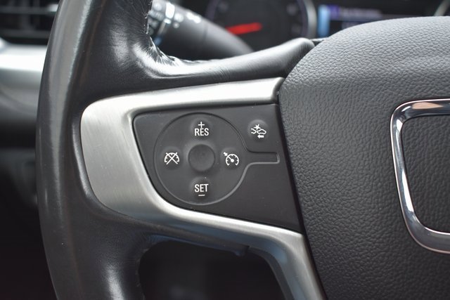 Used 2018 GMC Acadia SLT w/ LPO, Black Accent Package image 21