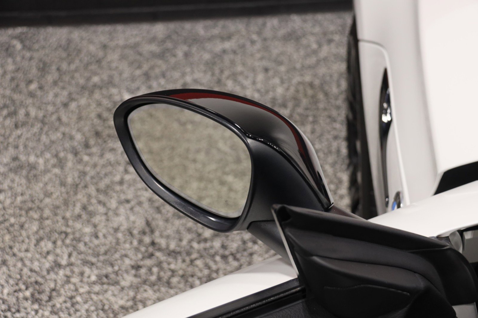 Used 2014 BMW Z4 sDrive35i image 56