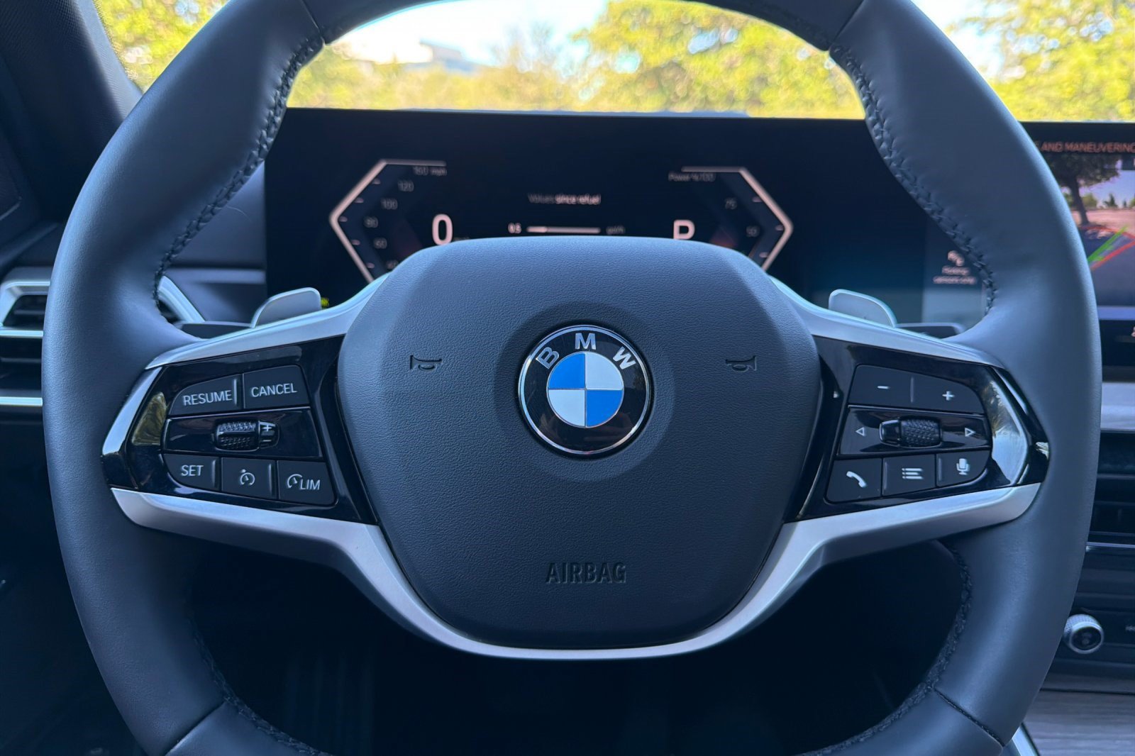 Used 2025 BMW 330i Sedan w/ Premium Package RWD image 29