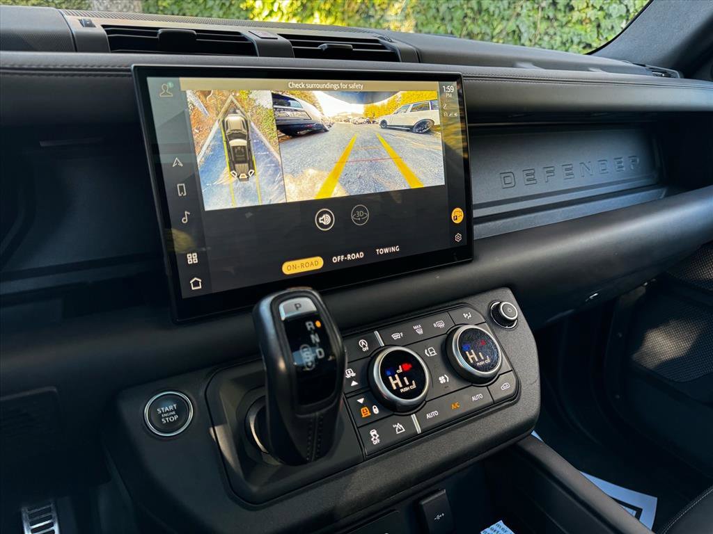 Used 2023 Land Rover Defender 110 V8 image 15