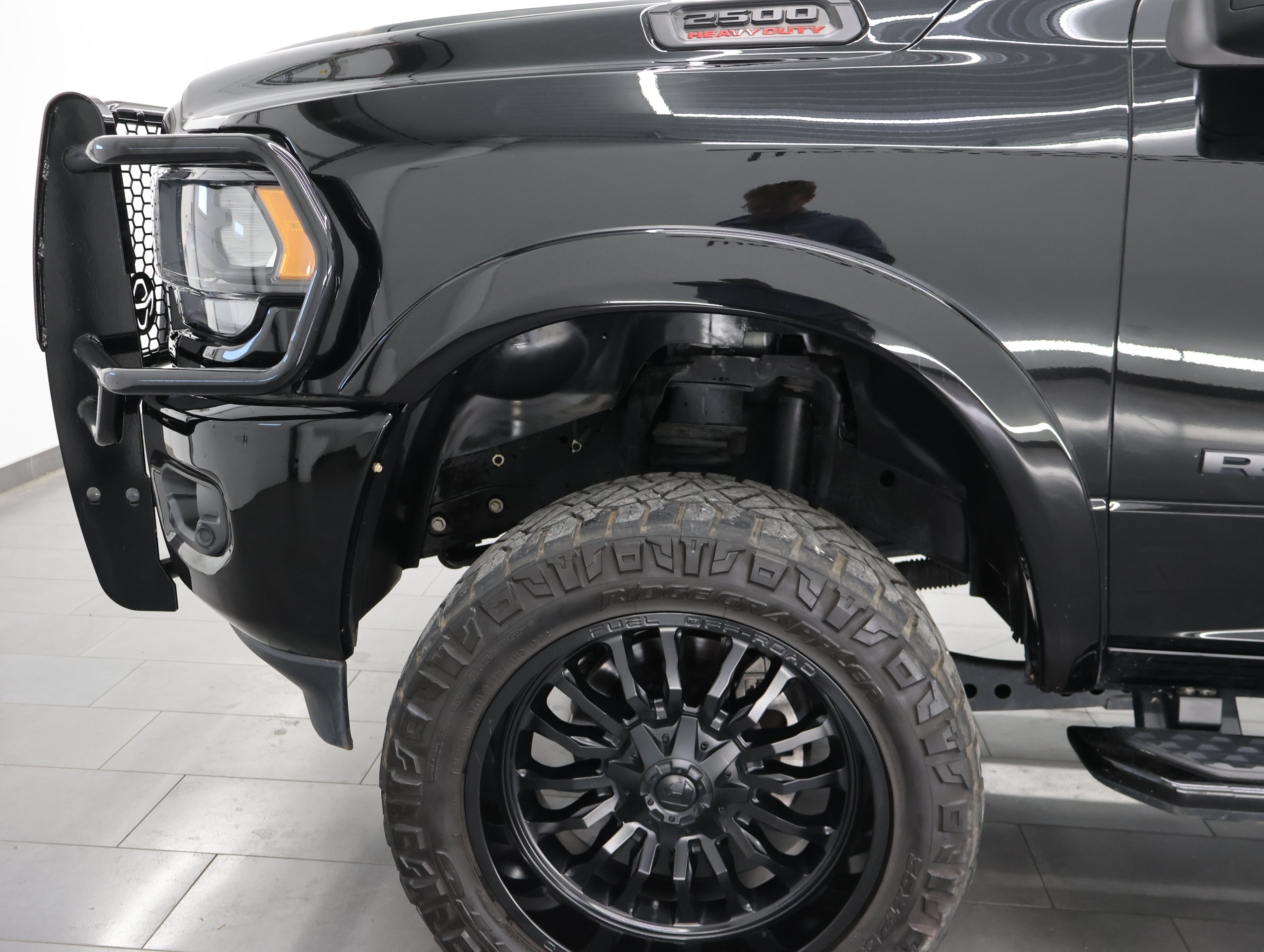 Used 2024 RAM 2500 Big Horn w/ Night Edition AWD/4WD image 33