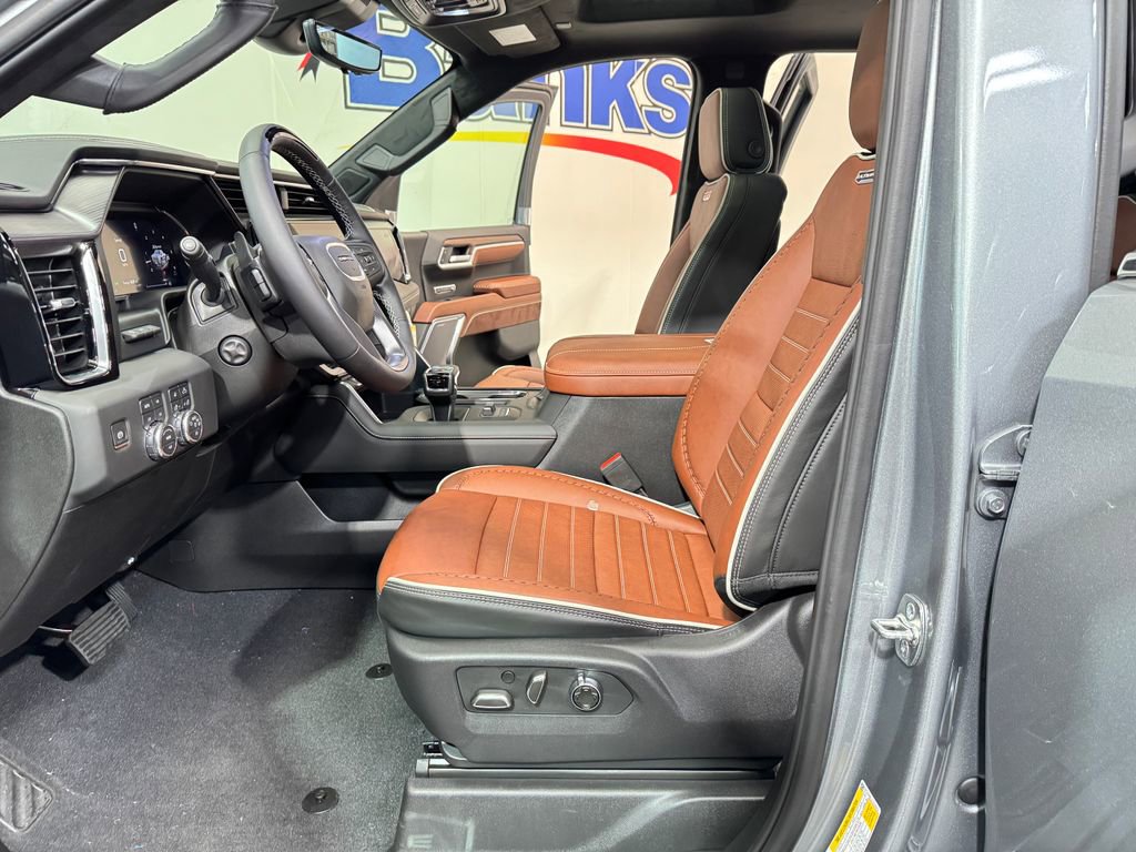 New 2026 GMC Sierra 1500 Denali Ultimate image 13