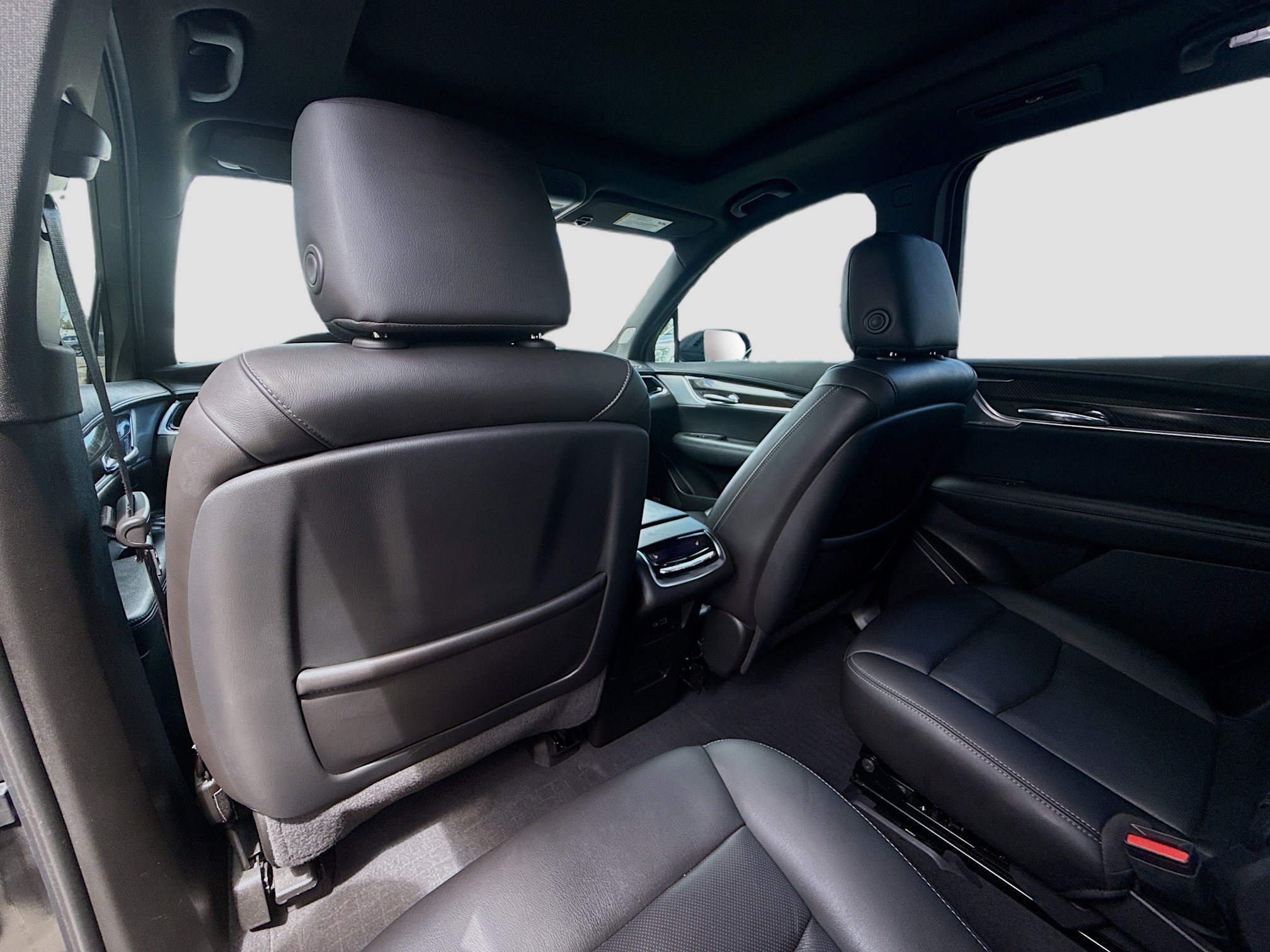 Used 2023 Cadillac XT6 Sport image 25