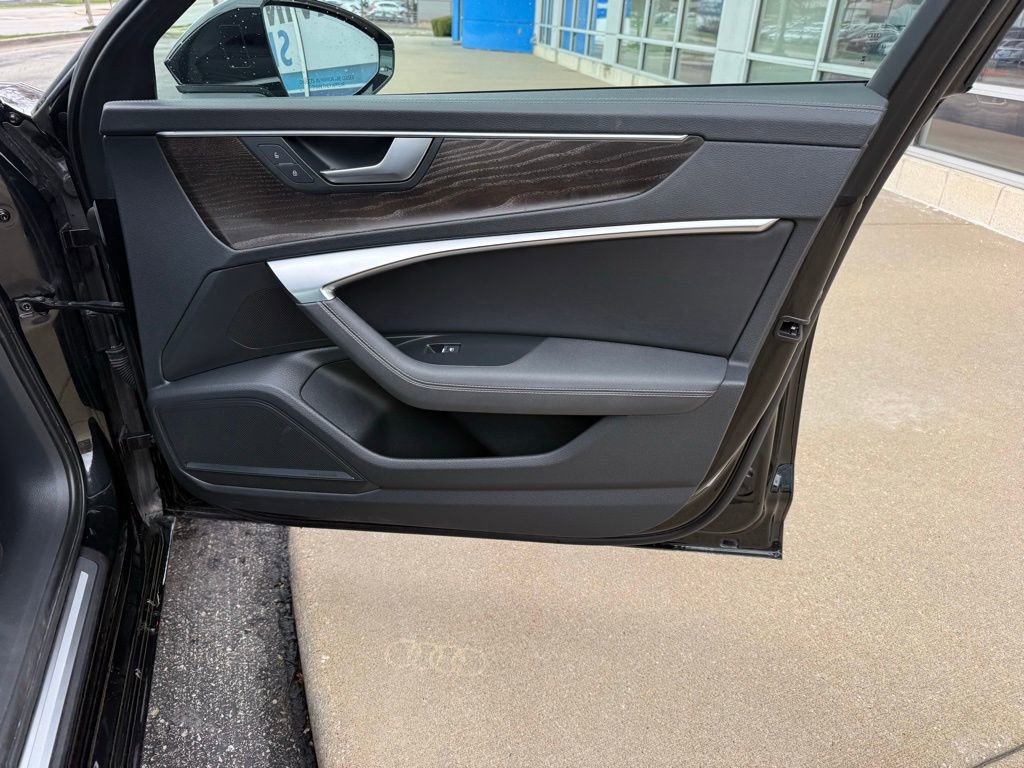 Used 2023 Audi A6 Premium Plus w/ Premium Plus Package image 44