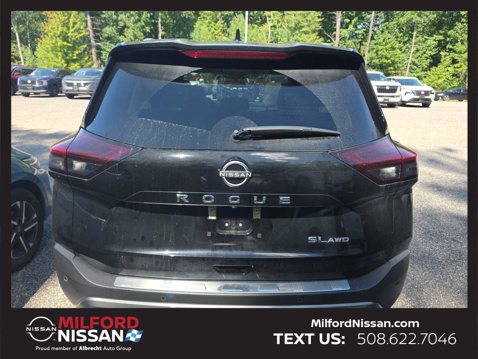 Certified 2023 Nissan Rogue SL w/ SL Premium Package AWD/4WD image 4