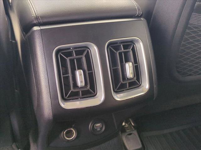 Used 2022 Kia Sorento EX image 16