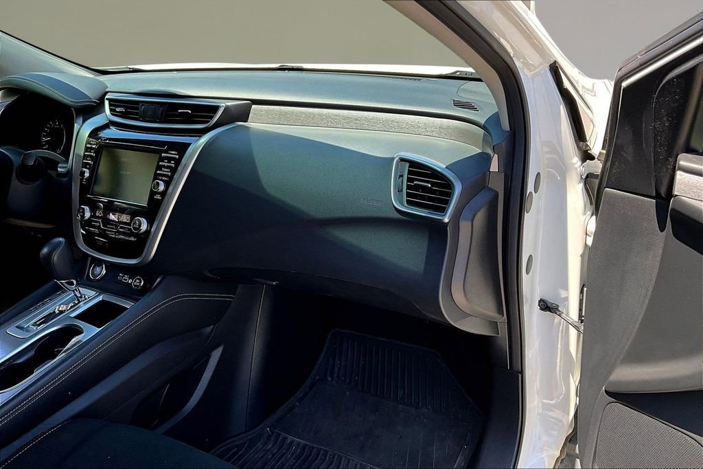 Used 2019 Nissan Murano S AWD/4WD image 25