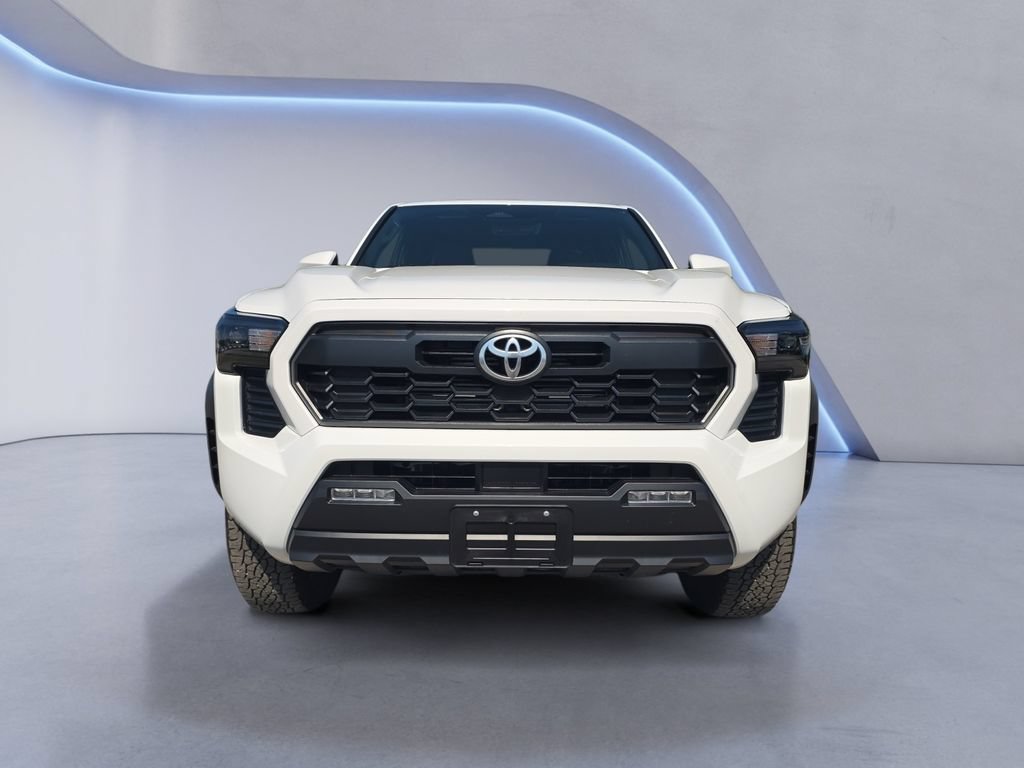 Used 2025 Toyota Tacoma TRD Off-Road AWD/4WD image 9