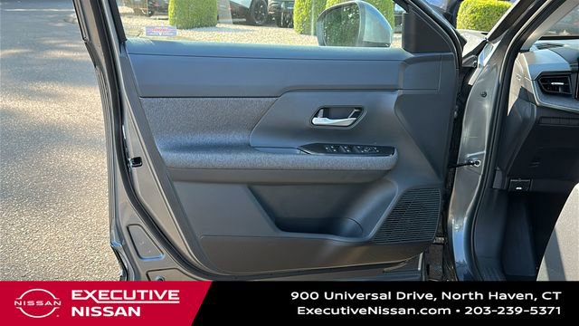 Used 2025 Nissan Kicks SV w/ SV Premium Package AWD/4WD image 9