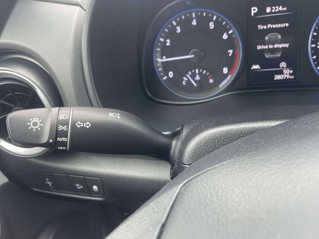 Used 2023 Hyundai Kona SEL image 23