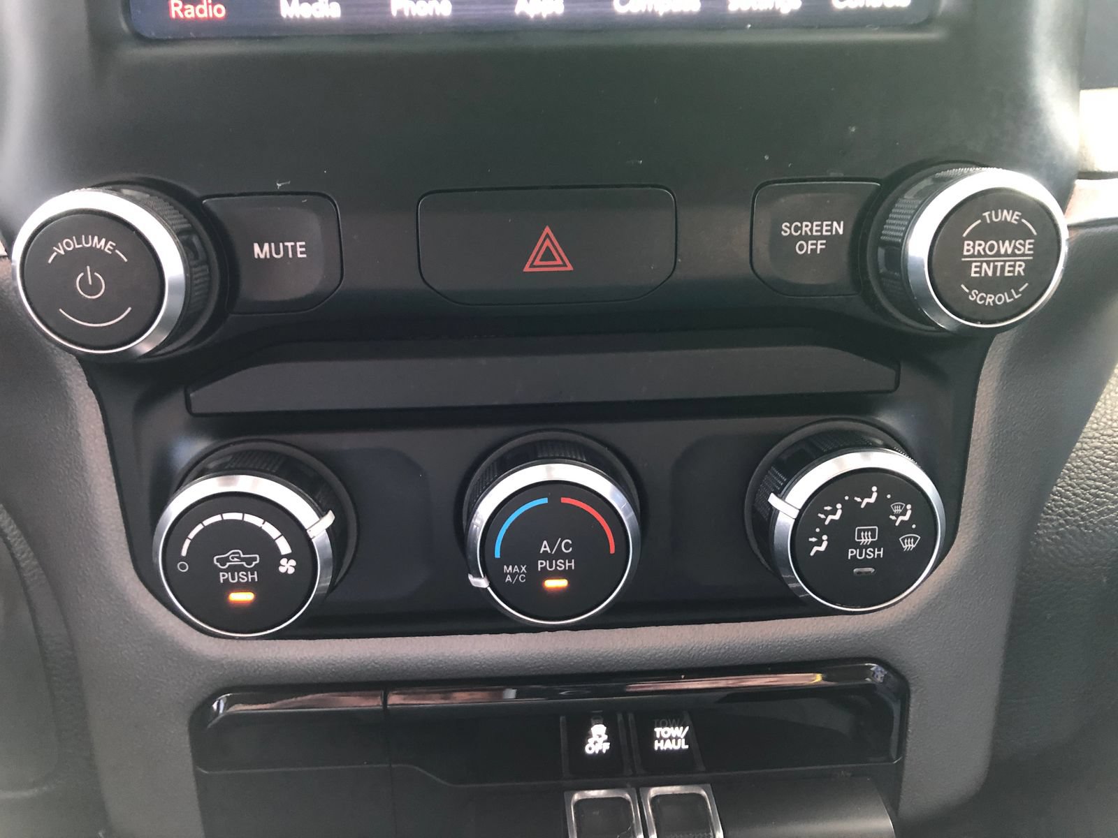 Used 2019 RAM 1500 Big Horn AWD/4WD image 27