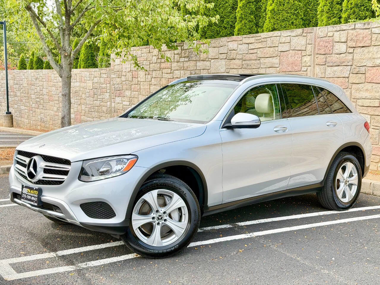 Used 2018 Mercedes-Benz GLC 300 4MATIC image 20