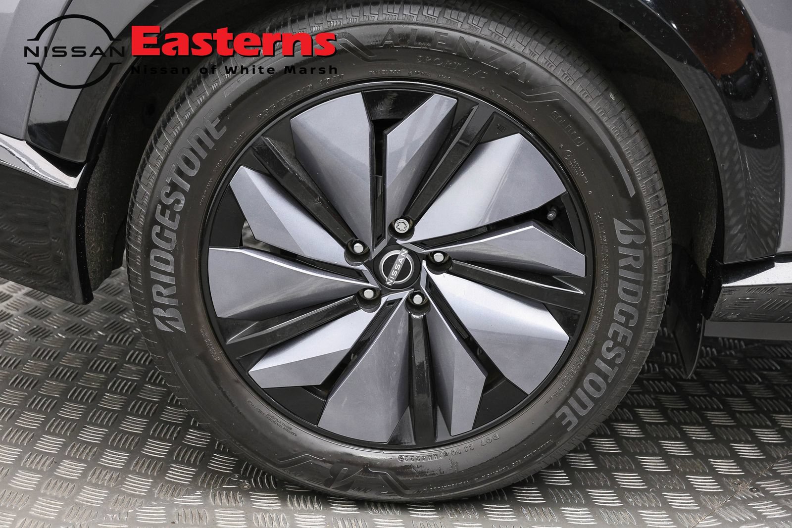 Used 2023 Nissan Ariya FWD image 30