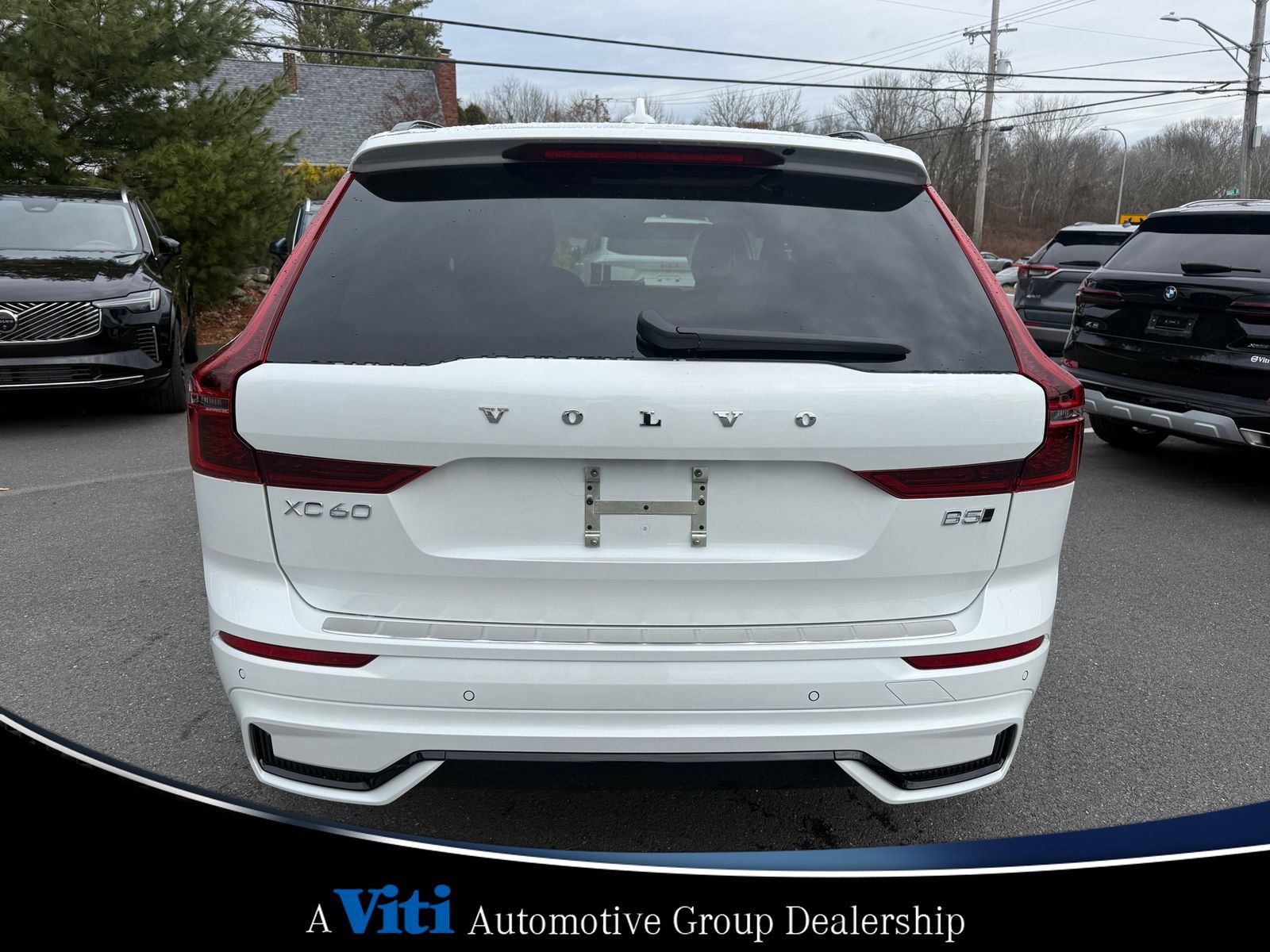 Used 2026 Volvo XC60 B5 Plus w/ Protection Package Premier AWD/4WD image 7