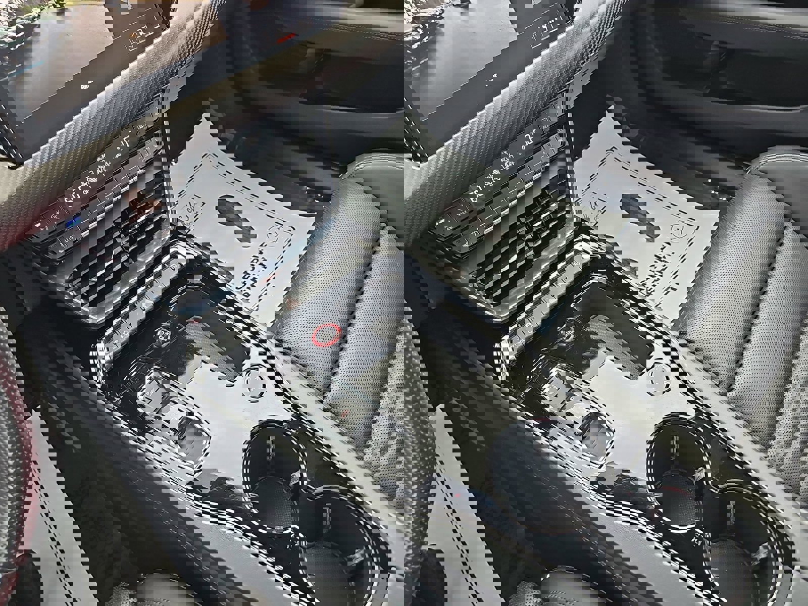 Used 2022 Audi e-tron GT Premium Plus w/ Performance Package image 26