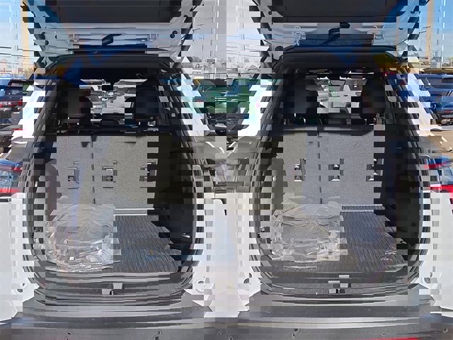 New 2026 Chevrolet Equinox ACTIV w/ Convenience Package III image 13