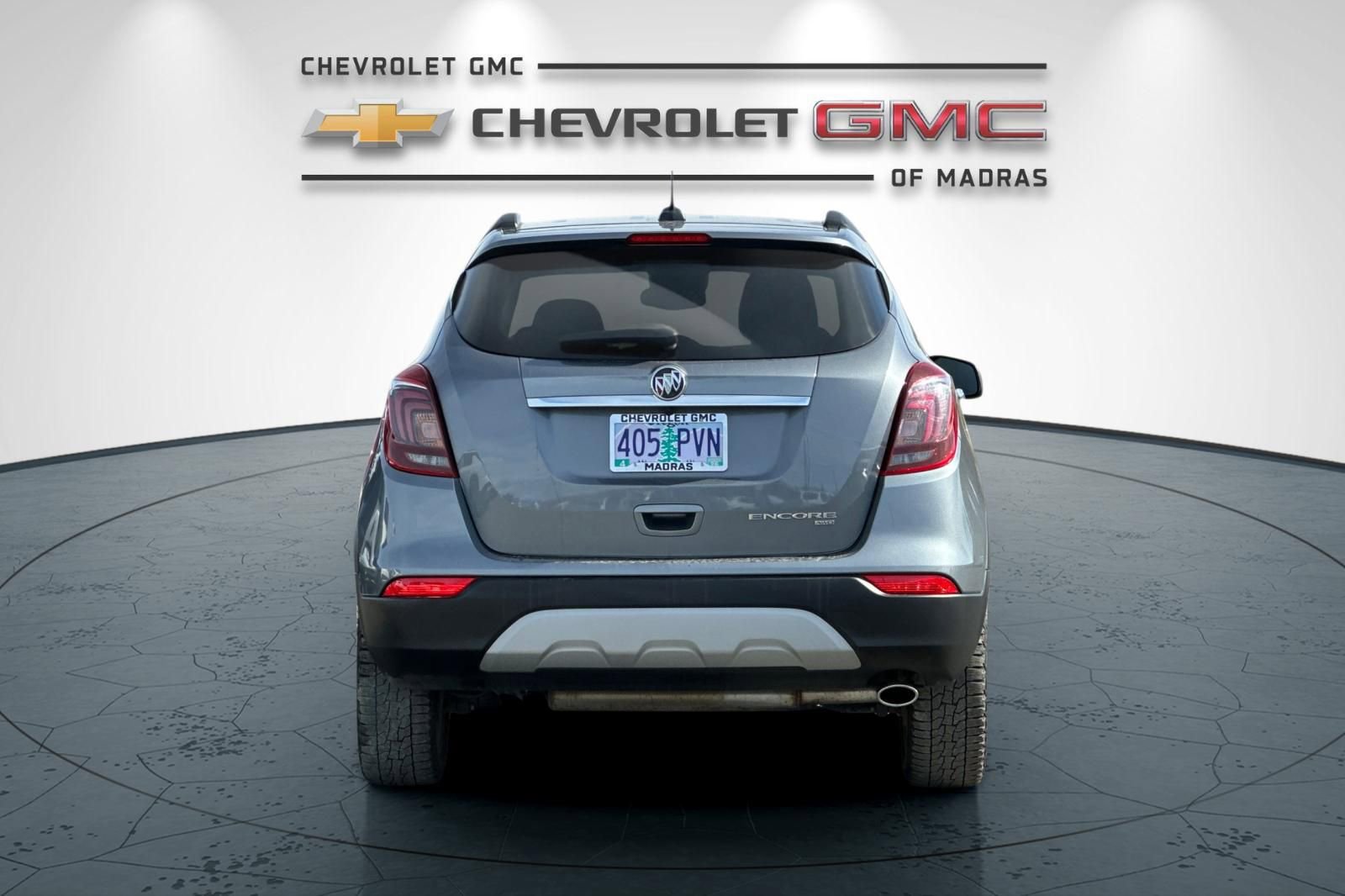 Used 2020 Buick Encore Preferred image 4