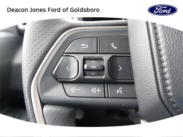 Used 2025 Toyota 4Runner SR5 image 18