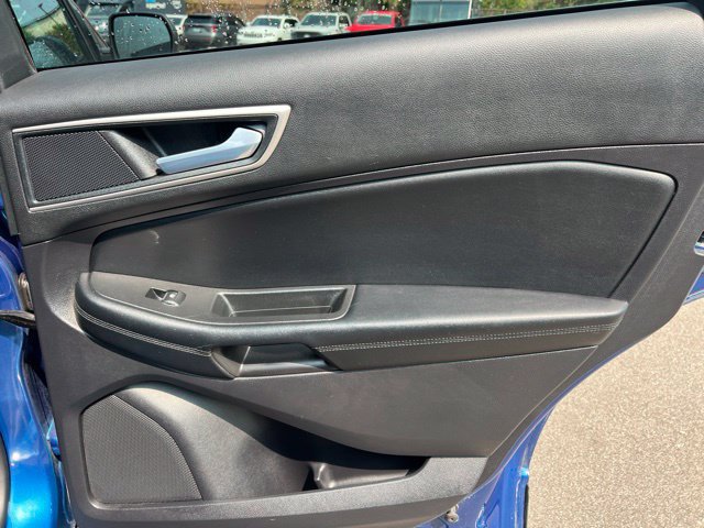 Used 2022 Ford Edge SEL w/ Convenience Package AWD/4WD image 13