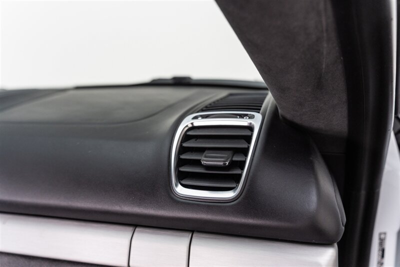 Used 2016 Porsche Cayman GT4 RWD image 70