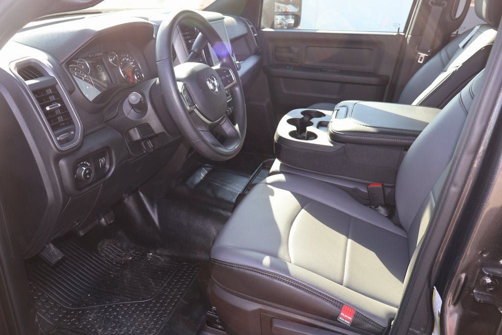 New 2025 RAM 2500 Tradesman w/ Chrome Appearance Group AWD/4WD image 15