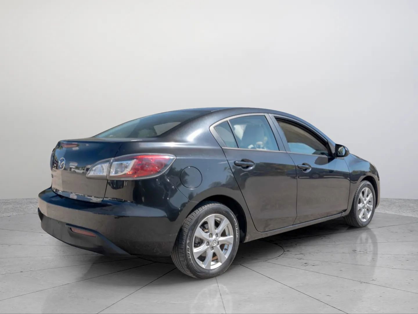 Used 2010 MAZDA MAZDA3 i Touring image 5