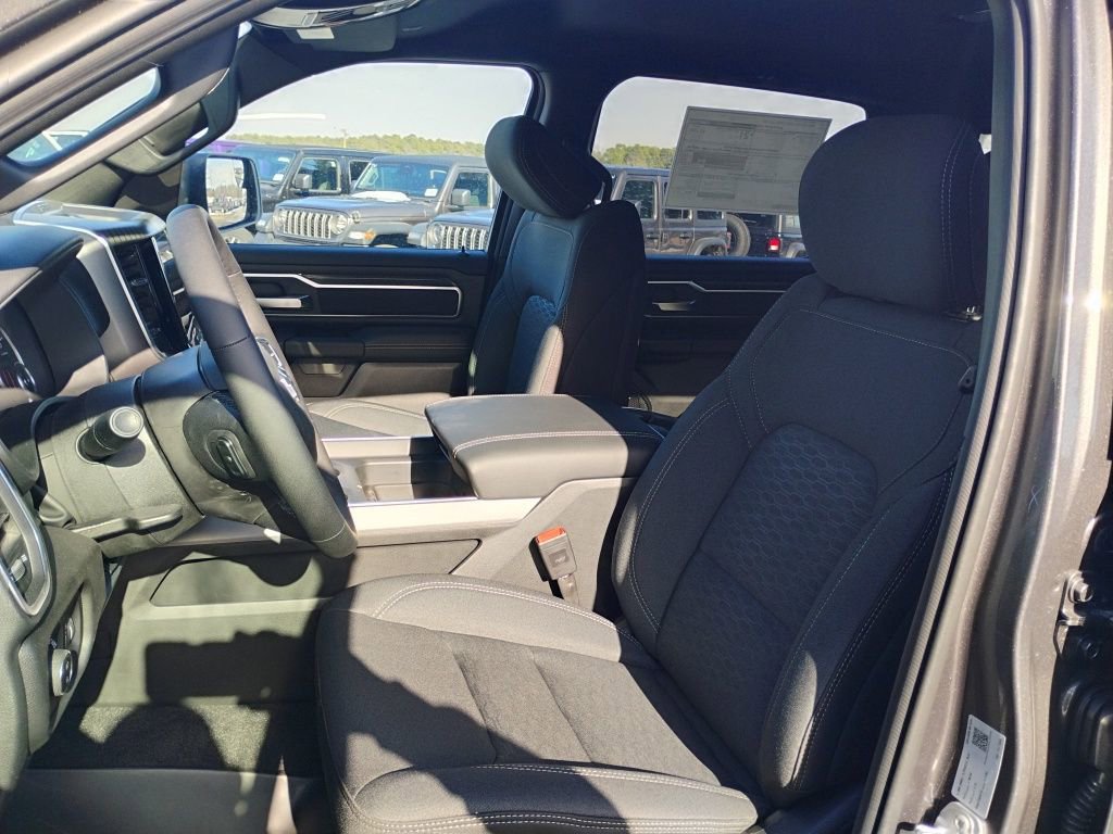 New 2026 RAM 1500 Big Horn w/ Night Edition image 24